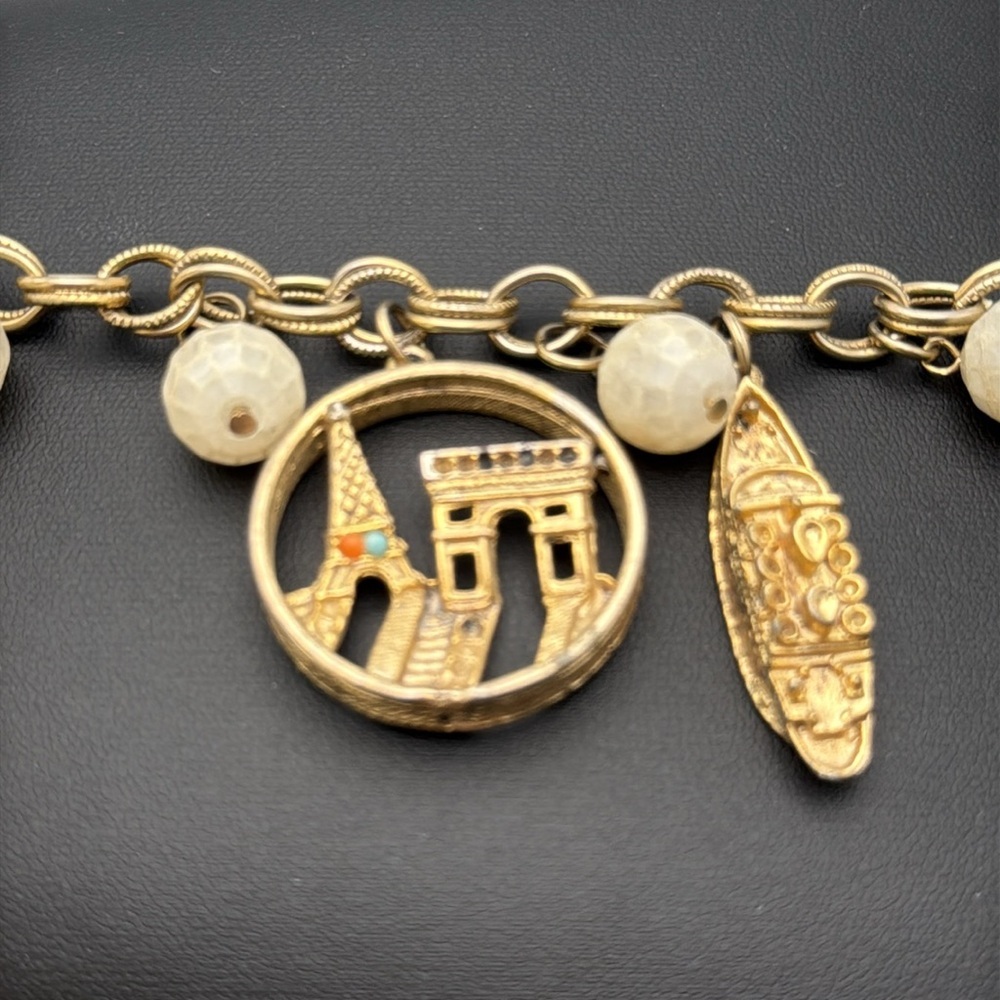 Vintage gold tone statement charm bracelet travel Europe France Eiffel Tower - Picture 3 of 9